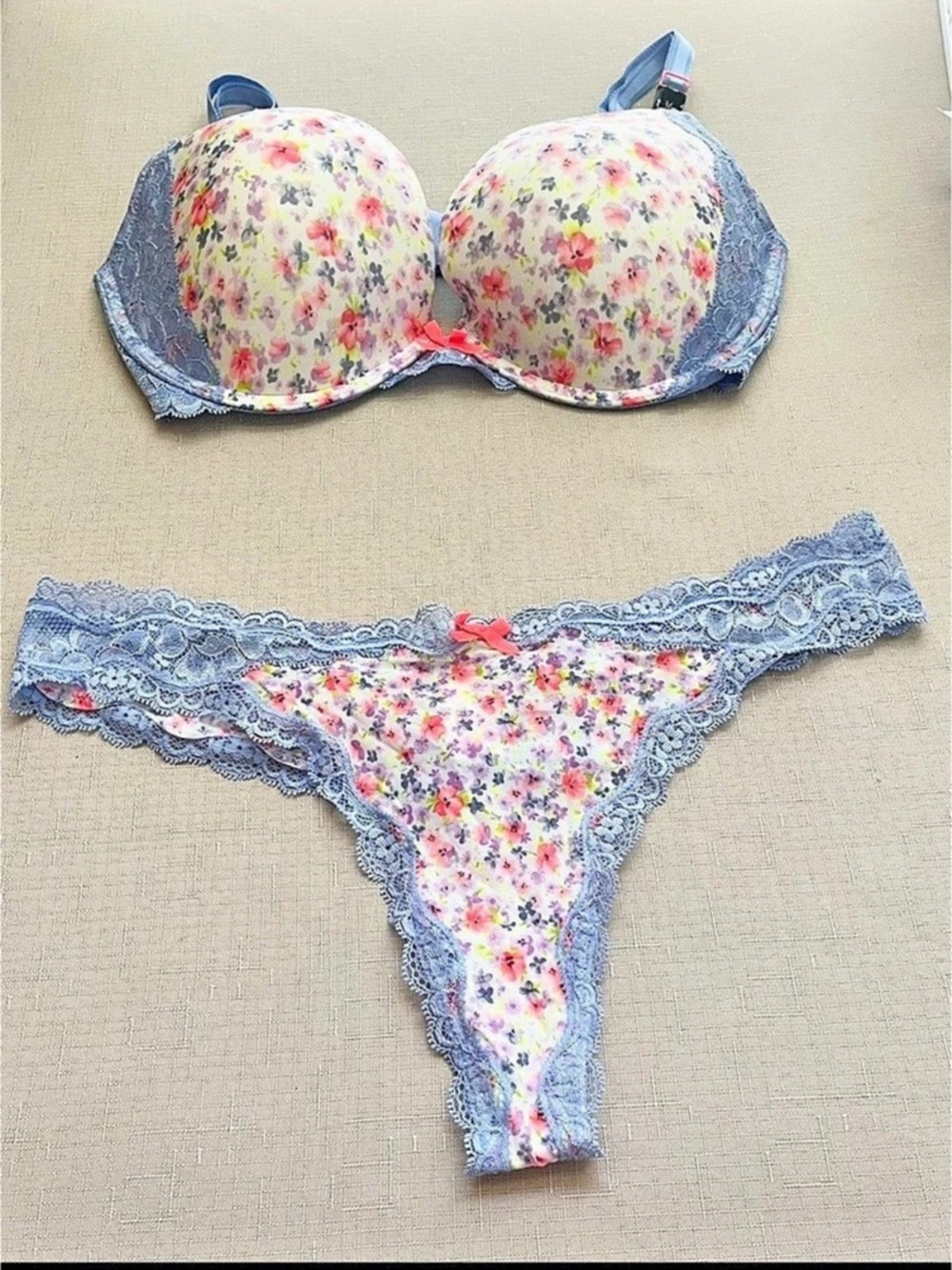 Victoria's Secret Floral Lace Bra & Panty Set in Blue & Pink - 34D Bra & Size L
